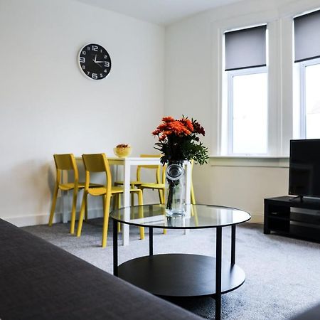 Baron View Apartment Paisley Bagian luar foto