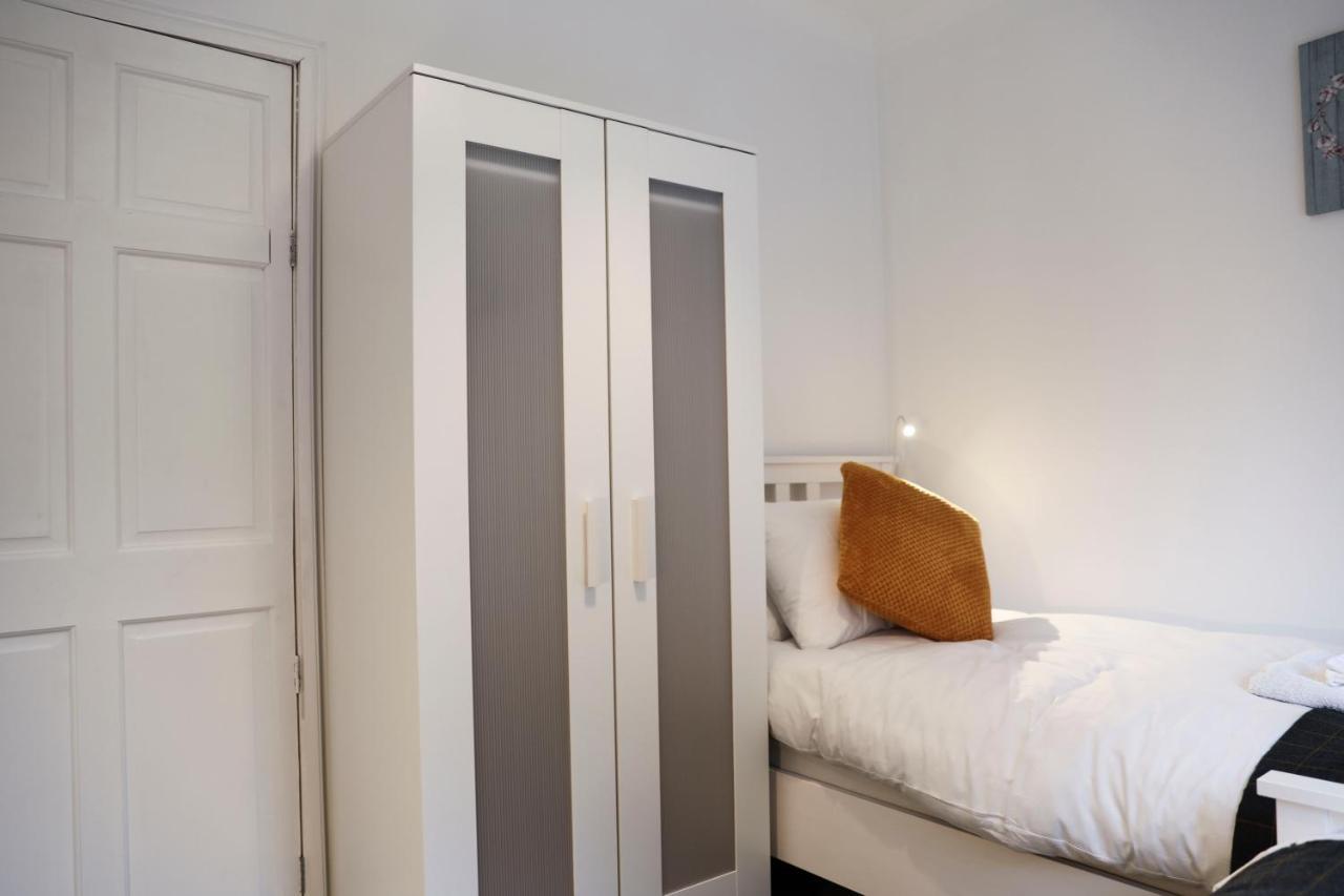 Baron View Apartment Paisley Bagian luar foto